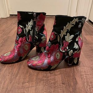 Fashion boots